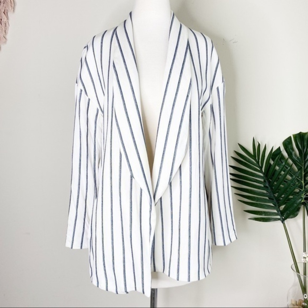 Zara basic stripes blazer size L